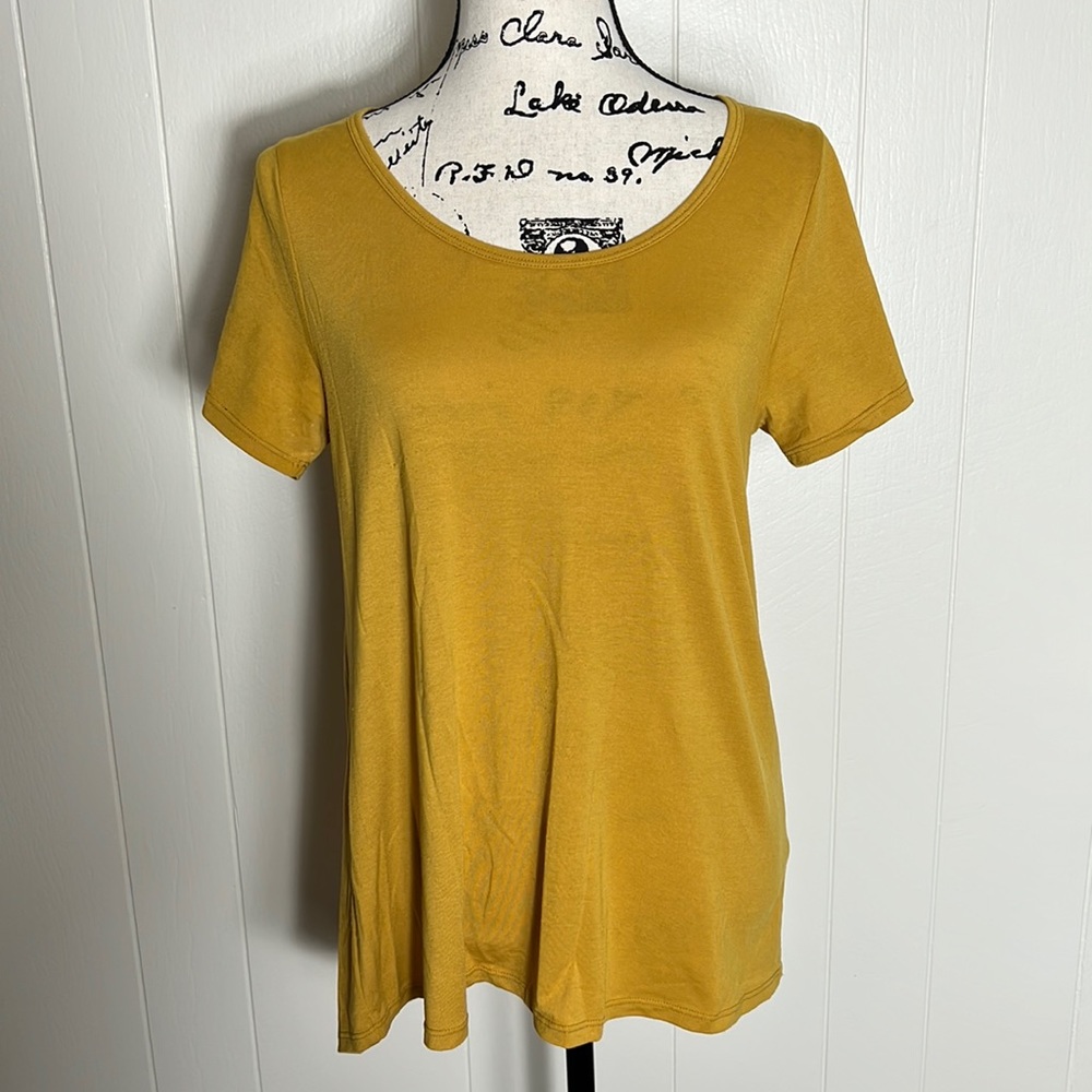 LuLaRoe Classic T